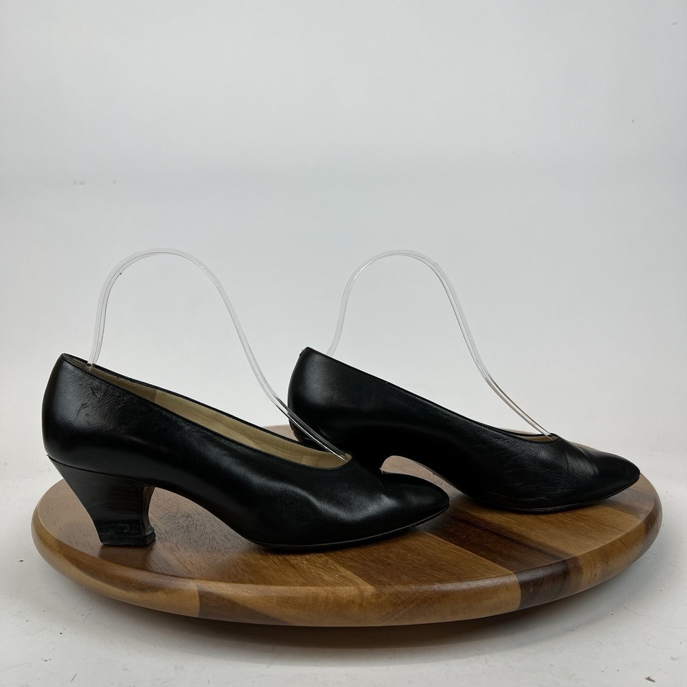 Womens Max Mara Italy Vintage Black Leather Slip On Pointed Toe Pumps Size EU 36
